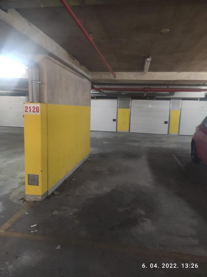 スプリトApartman Antonela With Free Garage Parkingアパートメント エクステリア 写真